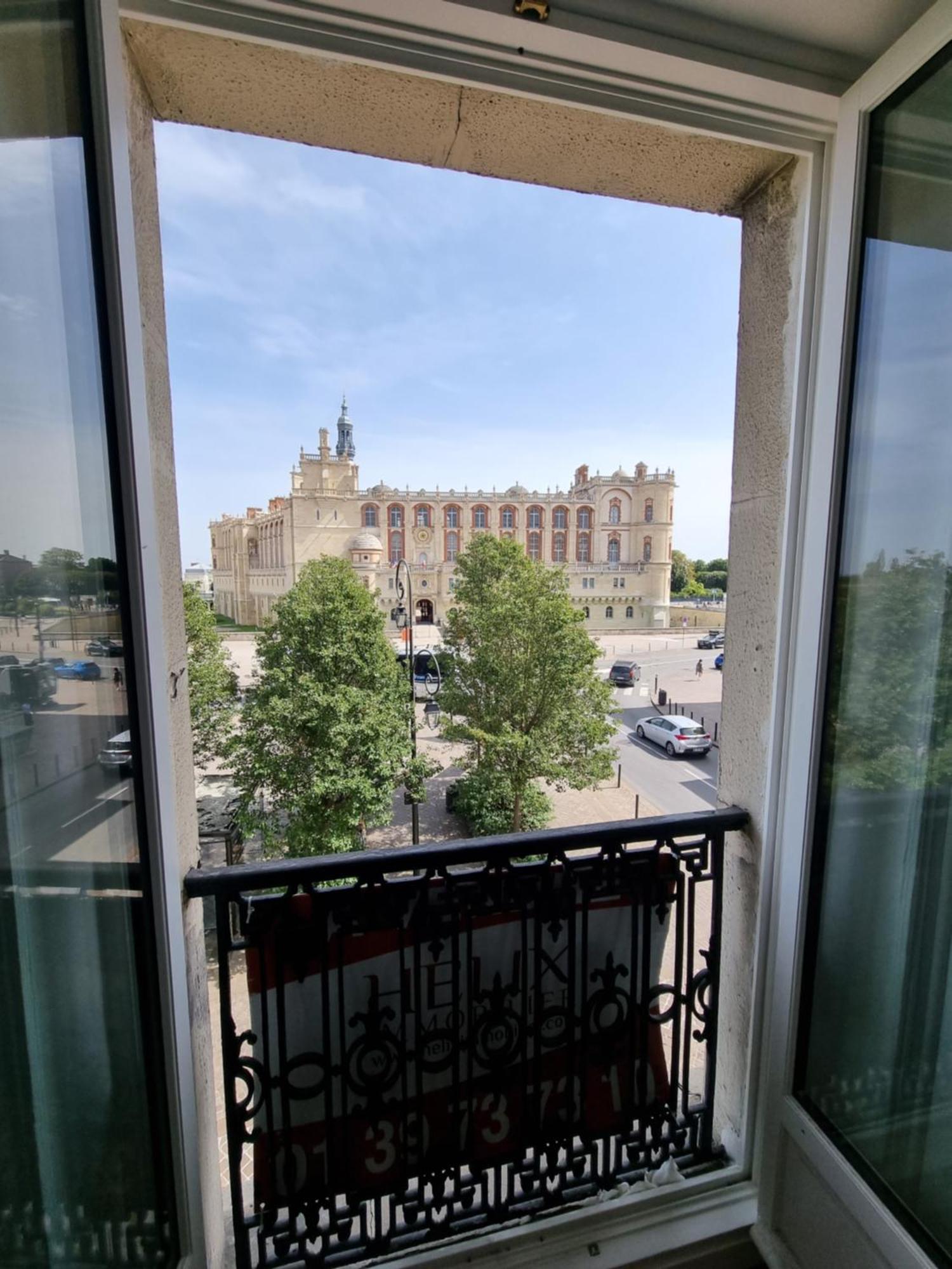 Face Chateau St Germain En Laye, Appartement 4 A 6 Personnes, 23 Min De Paris Champs-Elysees Saint-Germain-en-Laye Exterior foto